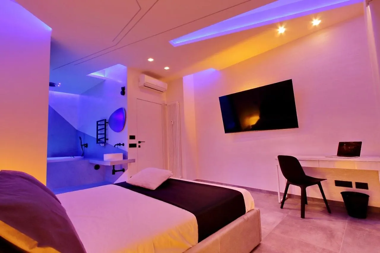Luxury Spa Apartment Roma 0*,  Italia