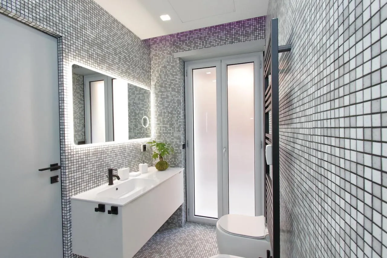 Luxury Spa Apartment Roma