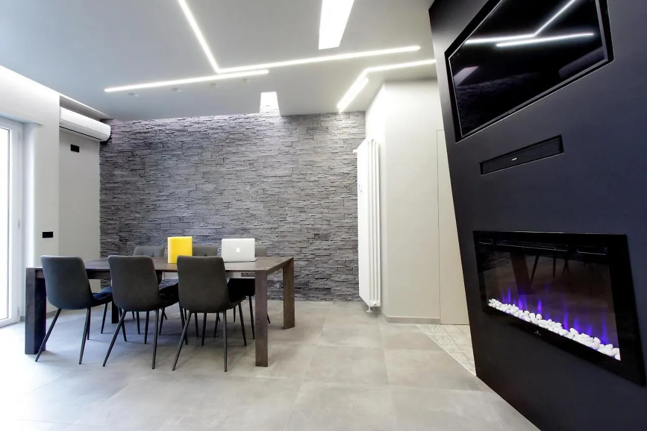Luxury Spa Apartment Roma 0*,
