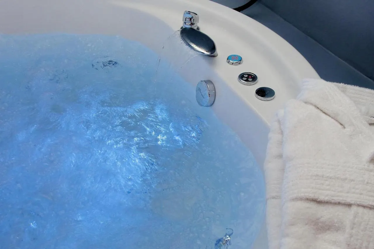 Luxury Spa Apartment Roma