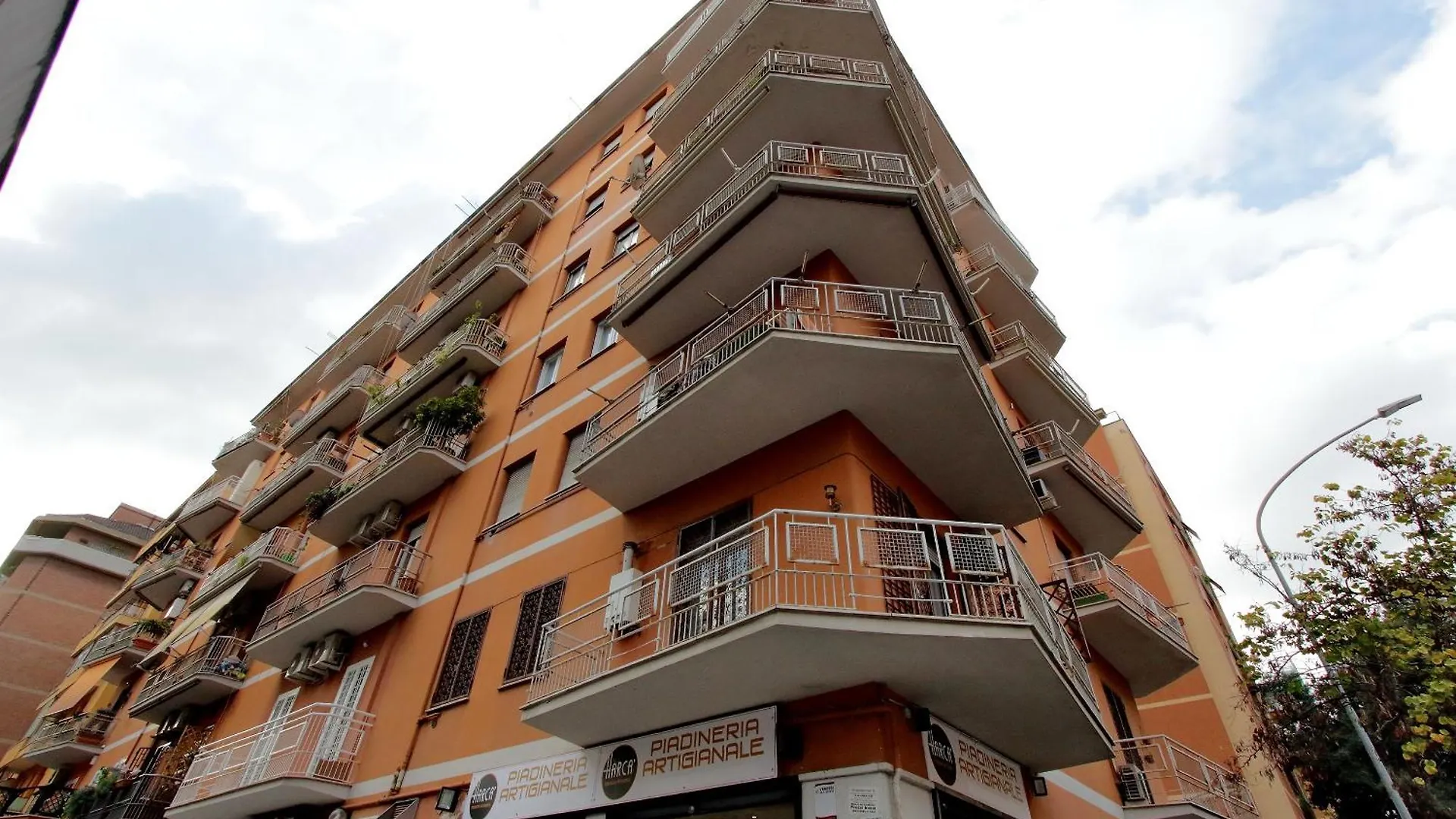 Luxury Spa Apartment Roma Italia